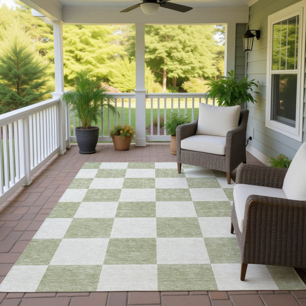 HomeRoots 8' X 10' Artichoke Green and Ivory Geometric Area Rug - Washable, Durable for Indoor & Outdoor Use 660658