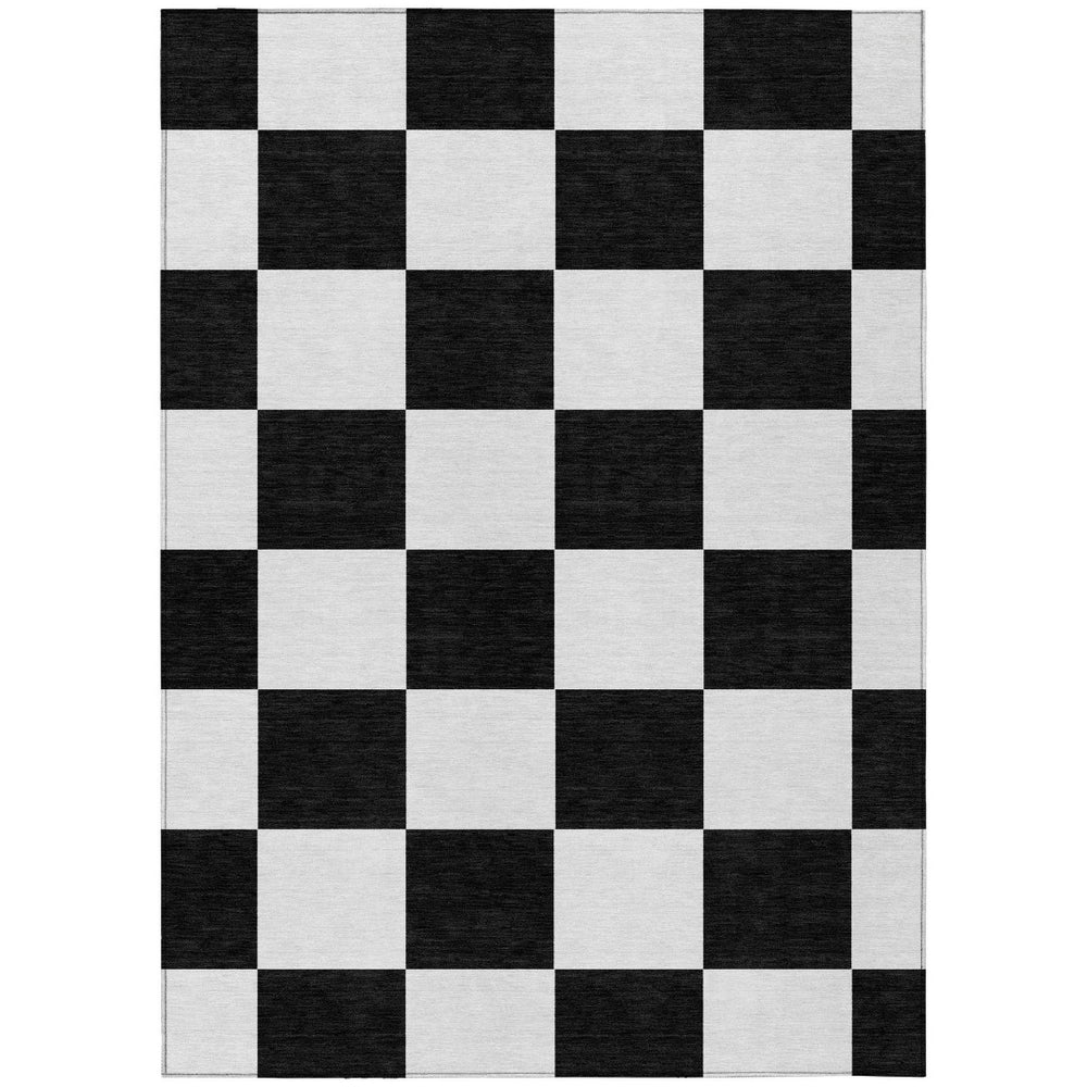 HomeRoots 5' X 8' Stylish Black and White Geometric Area Rug - Durable, Washable for Indoor and Outdoor Use! 660662