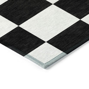 HomeRoots 10' X 14' Stylish Black and White Geometric Area Rug - Durable, Washable, Perfect for Indoor & Outdoor Use 660666