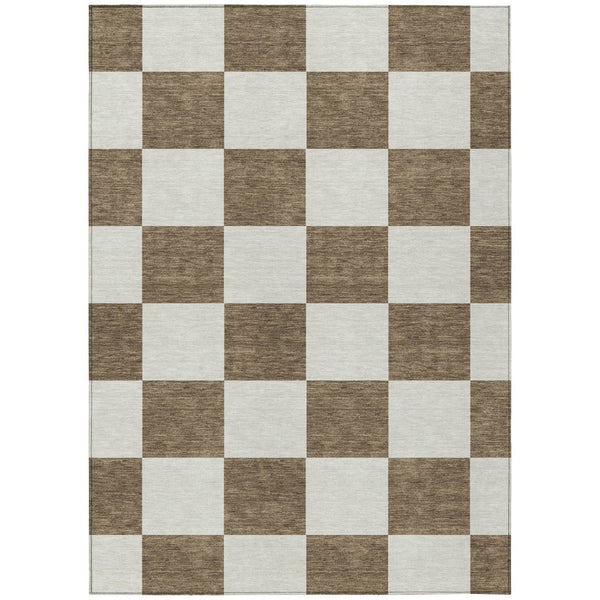 HomeRoots 5' Chocolate & Ivory Geometric Indoor Outdoor Rug – Stylish, Washable & Durable for High-Traffic Areas 660674