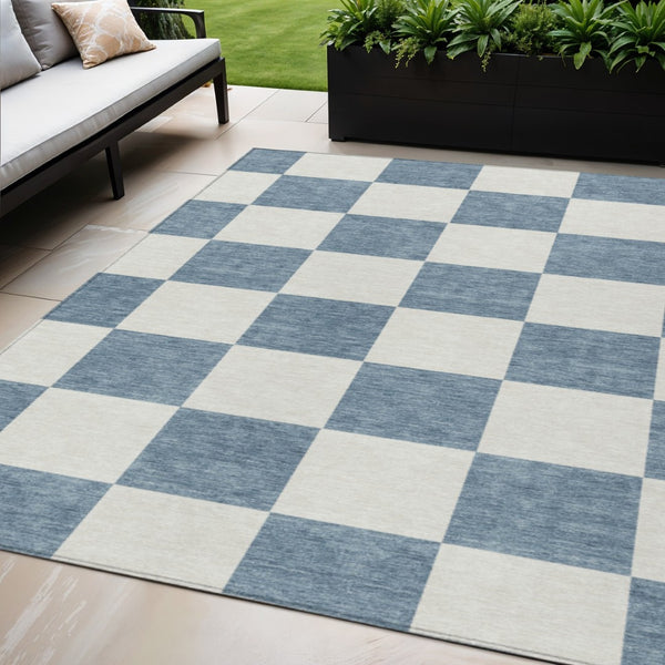 HomeRoots 5' X 8' Denim Blue & Ivory Geometric Area Rug - Durable, Washable, Indoor/Outdoor Versatile Design 660686