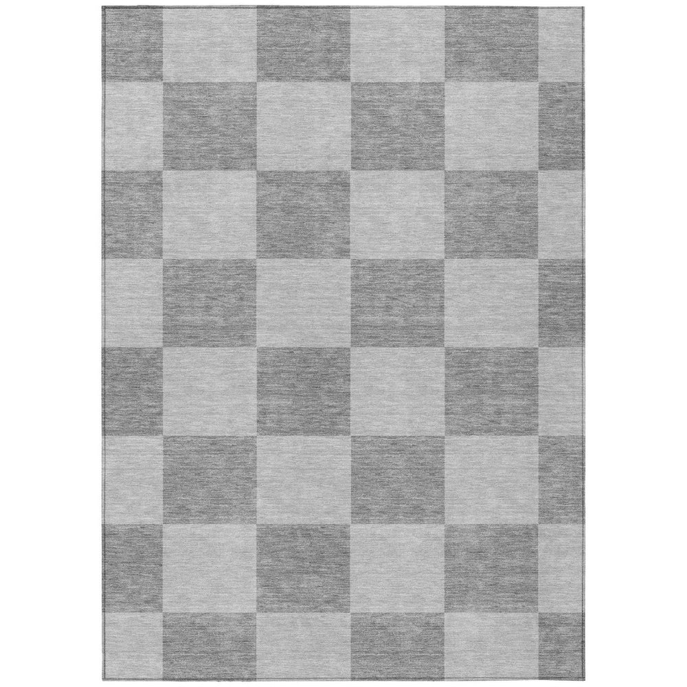 HomeRoots 10' Gray and Pewter Geometric Washable Area Rug - Versatile Indoor/Outdoor Decor for Modern Spaces 660696