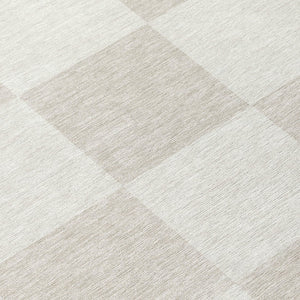 HomeRoots 8' Stylish Ivory & Beige Geometric Round Rug - Washable, Indoor/Outdoor, Stain-Resistant & Versatile! 660699