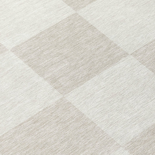 HomeRoots 8' Stylish Ivory & Beige Geometric Round Rug - Washable, Indoor/Outdoor, Stain-Resistant & Versatile! 660699