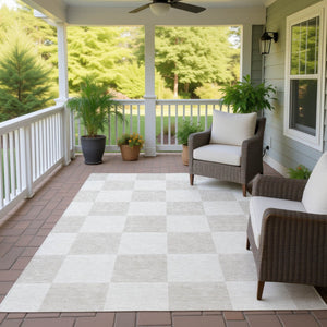 HomeRoots 8' X 10' Ivory and Beige Geometric Washable Rug - Stylish, Durable, Indoor/Outdoor Versatility! 660700