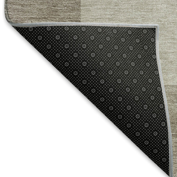 HomeRoots 5' X 8' Stylish Khaki & Taupe Geometric Rug - Washable, Durable, Perfect for Indoor & Outdoor Use! 660704