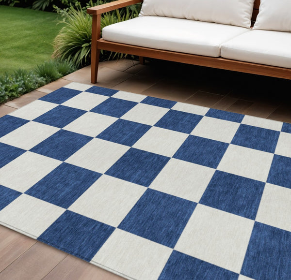 HomeRoots 10' Navy Blue and Ivory Geometric Area Rug - Washable Indoor/Outdoor, Durable, Stylish & Versatile! 660726