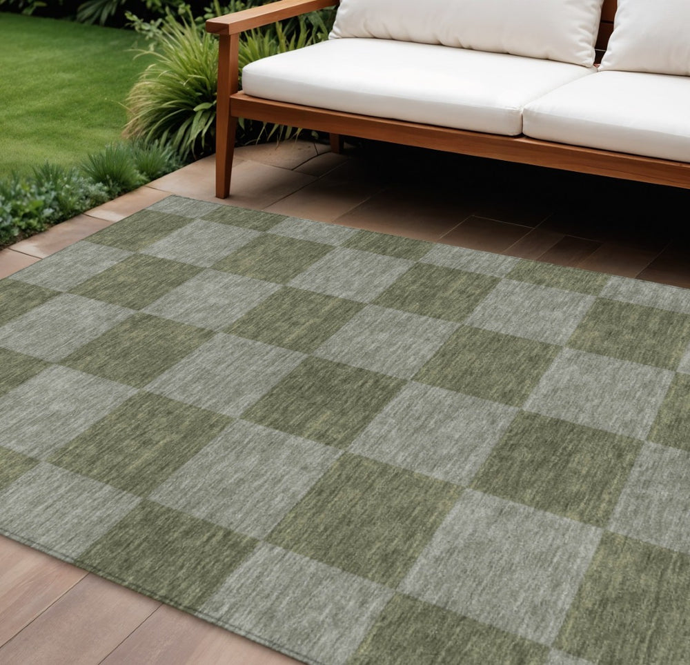 HomeRoots 10' Modern Olive Green & Gray Geometric Washable Indoor/Outdoor Area Rug – Durable & Stylish Design 660732