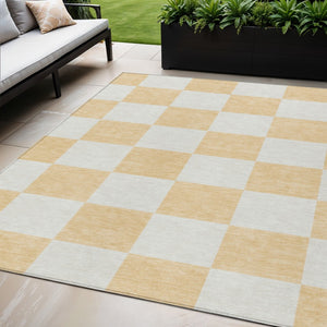HomeRoots 5' Peach and Beige Geometric Area Rug – Stylish, Durable, Washable for Indoor/Outdoor Use, 5'X8' 660734