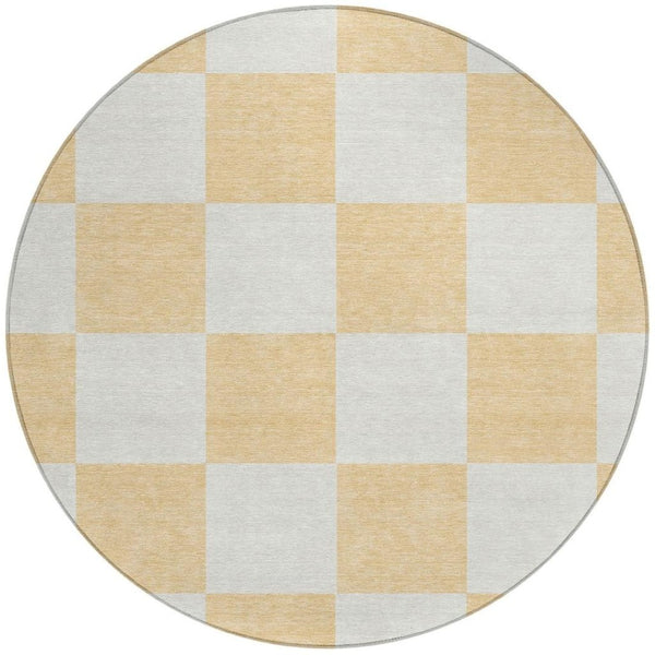 HomeRoots 8' Peach and Beige Round Geometric Area Rug - Stylish, Washable, Durable for Indoor & Outdoor Spaces 660735