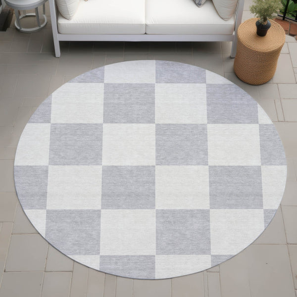 HomeRoots 8' Silver and Ivory Geometric Washable Area Rug - Durable Indoor/Outdoor Design for Modern Spaces 660747