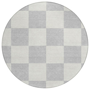 HomeRoots 8' Silver and Ivory Geometric Washable Area Rug - Durable Indoor/Outdoor Design for Modern Spaces 660747