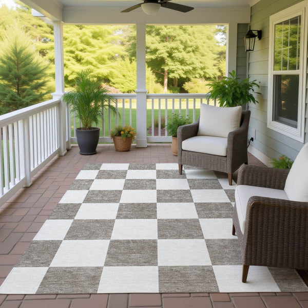 HomeRoots 9' X 12' Stylish Taupe and Ivory Geometric Washable Area Rug - Perfect for Indoor and Outdoor Use! 660761