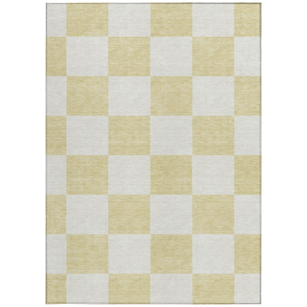HomeRoots 5' Stylish Wheat and Beige Geometric Area Rug - Durable, Washable, Indoor/Outdoor Versatility! 660770
