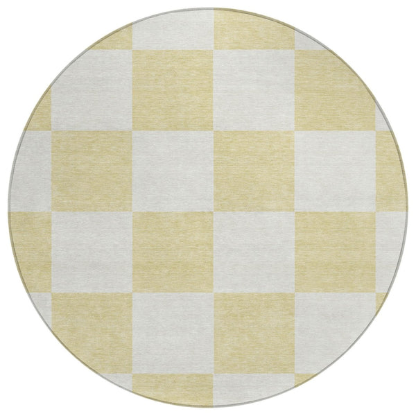 HomeRoots 8' Round Geometric Washable Rug in Wheat and Beige - Stylish Indoor/Outdoor Accent for Any Space 660771