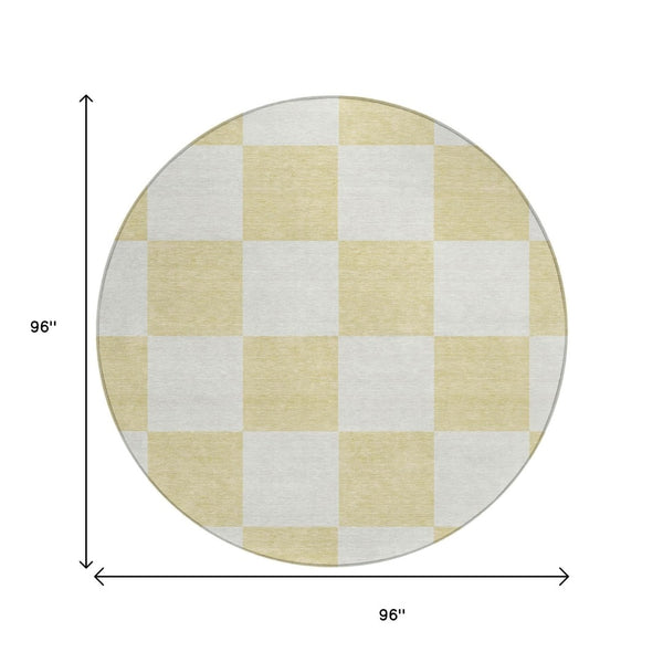 HomeRoots 8' Round Geometric Washable Rug in Wheat and Beige - Stylish Indoor/Outdoor Accent for Any Space 660771