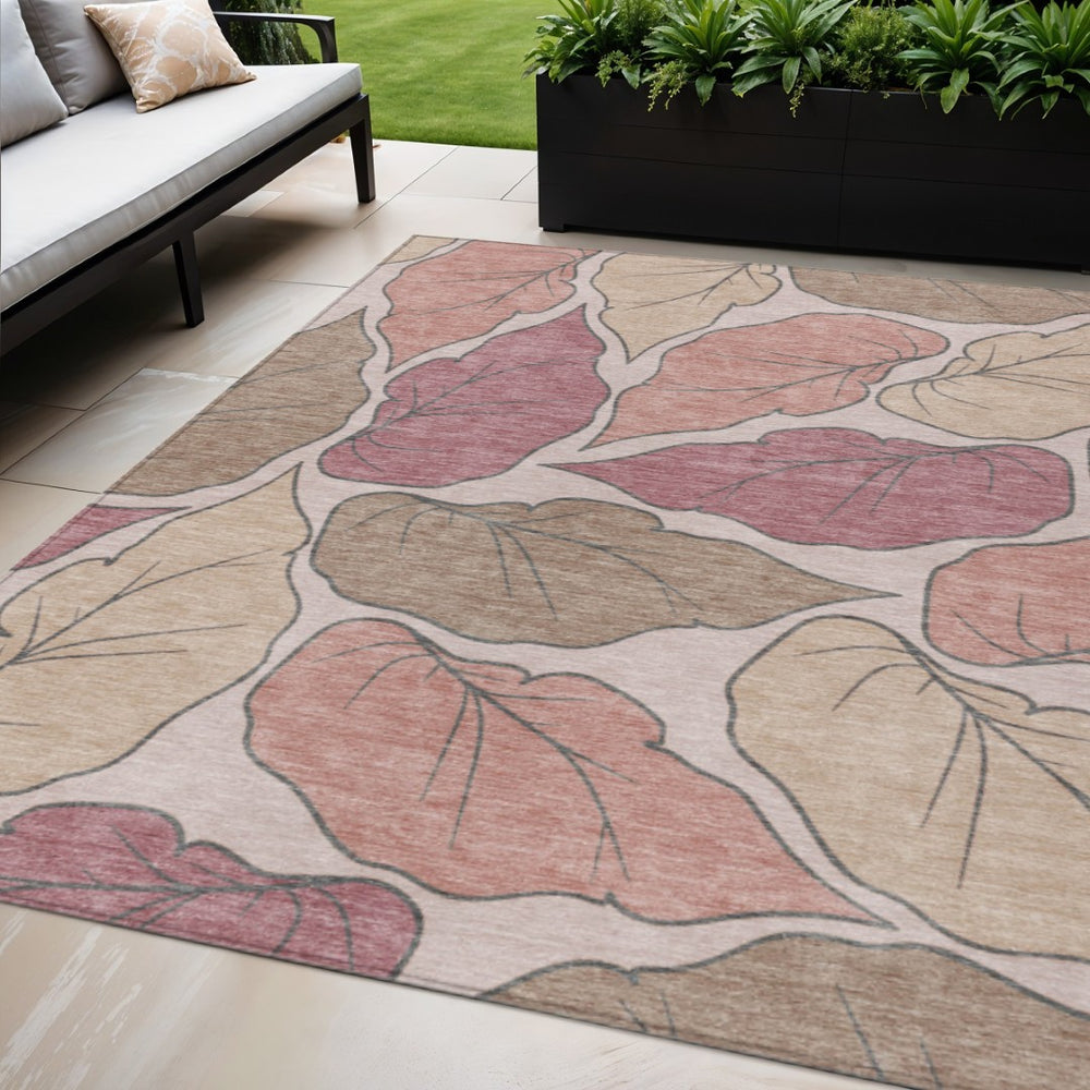 HomeRoots 5' x 8' Stylish Blush and Ivory Botanical Leaves Area Rug - Washable, Durable, Indoor/Outdoor Use 660854