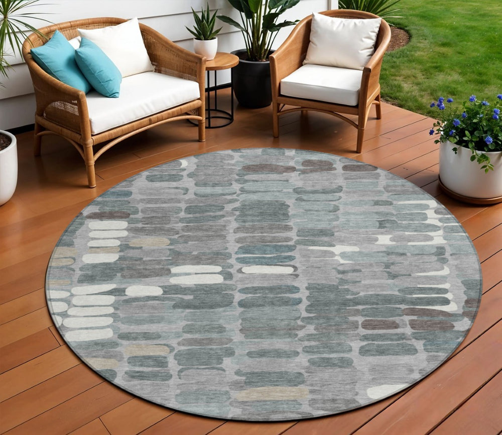 HomeRoots 8' Round Abstract Area Rug in Gray, Ivory, and Pewter – Stylish, Washable, Indoor/Outdoor Versatile Design 660909
