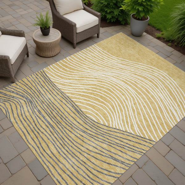 HomeRoots 5' Striped Washable Area Rug in Gold, Ivory & Charcoal – Durable Indoor/Outdoor Decor for Homes! 660950