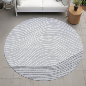 HomeRoots 8' Gray and Ivory Round Striped Rug - Stylish, Washable, Indoor/Outdoor Area Rug for Modern Spaces 660957