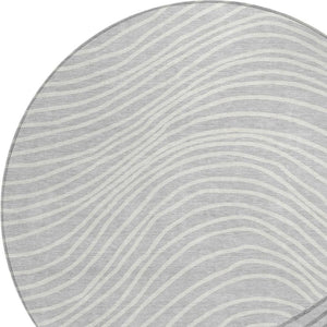 HomeRoots 8' Gray and Ivory Round Striped Rug - Stylish, Washable, Indoor/Outdoor Area Rug for Modern Spaces 660957