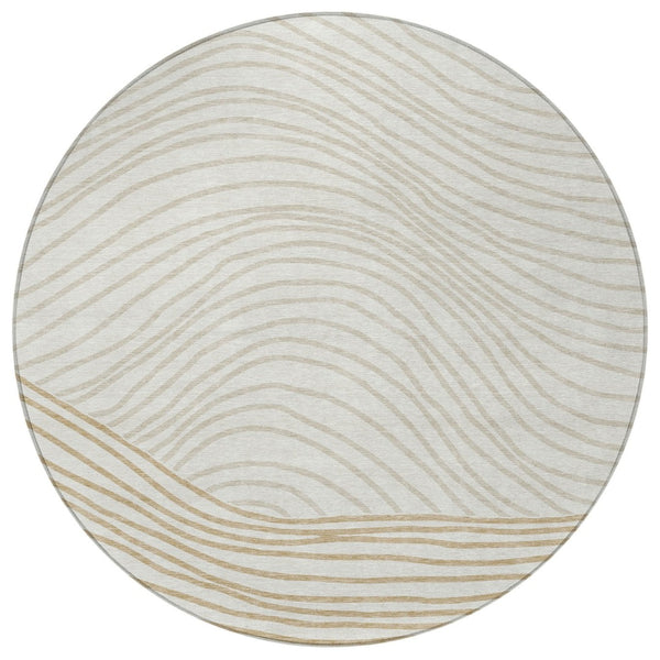 HomeRoots 8' Ivory and Wheat Round Striped Washable Rug | Durable, Stylish Area Rug for Indoor & Outdoor Use 660963