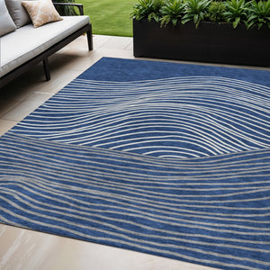 HomeRoots 5' Navy Blue & Ivory Striped Indoor-Outdoor Area Rug - Durable, Washable, Stain-Resistant Design 660968