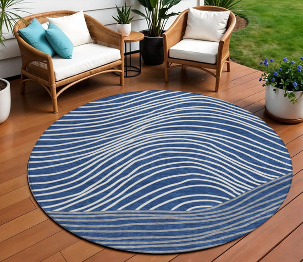 HomeRoots 8' Navy Blue and Ivory Round Striped Area Rug - Washable, Durable, Indoor/Outdoor Coastal Charm 660969