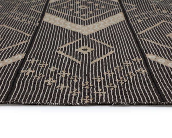 Sunpan Asana Hand-Woven Rug - Sustainable Black and Tan Medallion Design for Indoor and Outdoor Spaces 8' X 10'