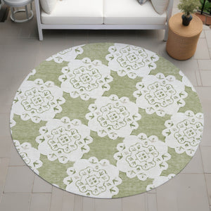 HomeRoots 8' Artichoke Green Quatrefoil Area Rug - Stylish, Washable, Indoor/Outdoor Design for High-Traffic Spaces 661023