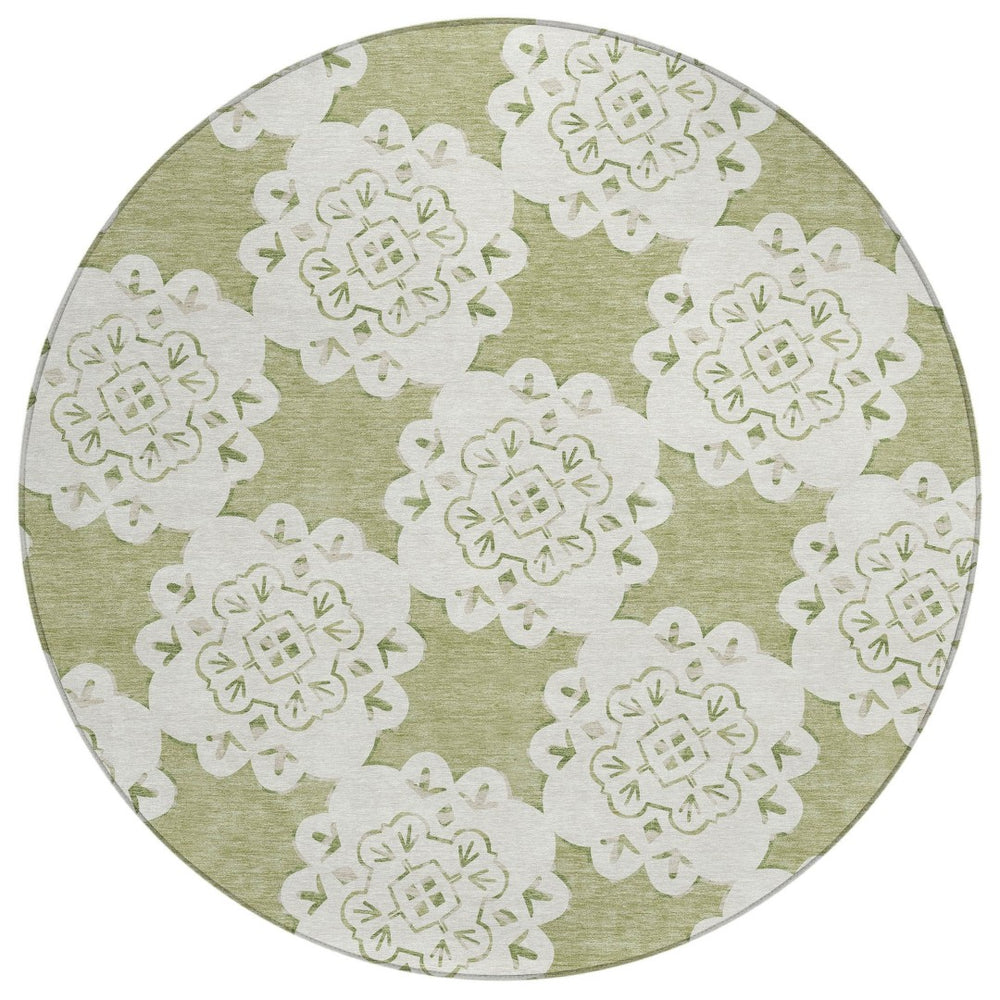 HomeRoots 8' Artichoke Green Quatrefoil Area Rug - Stylish, Washable, Indoor/Outdoor Design for High-Traffic Spaces 661023