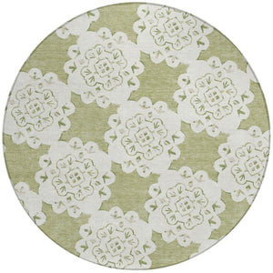 HomeRoots 8' Artichoke Green Quatrefoil Area Rug - Stylish, Washable, Indoor/Outdoor Design for High-Traffic Spaces 661023