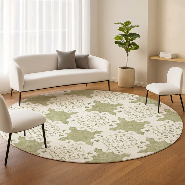 HomeRoots 8' Artichoke Green Quatrefoil Area Rug - Stylish, Washable, Indoor/Outdoor Design for High-Traffic Spaces 661023