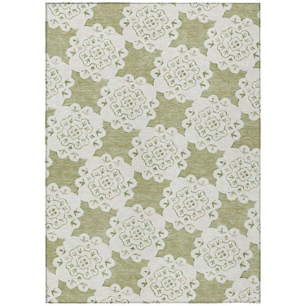 HomeRoots 8' X 10' Artichoke Green Quatrefoil Area Rug - Stylish, Durable, Washable for Indoor & Outdoor Use 661024