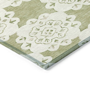 HomeRoots 8' X 10' Artichoke Green Quatrefoil Area Rug - Stylish, Durable, Washable for Indoor & Outdoor Use 661024