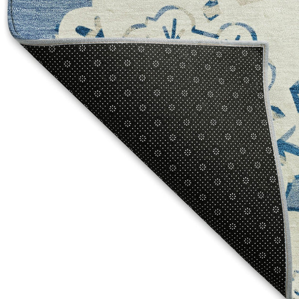 HomeRoots 8' Blue And Ivory Round Quatrefoil Rug – Durable, Washable Design for Indoor/Outdoor Spaces, Modern Style 661041