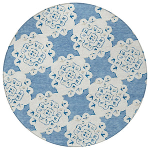HomeRoots 8' Blue And Ivory Round Quatrefoil Rug – Durable, Washable Design for Indoor/Outdoor Spaces, Modern Style 661041