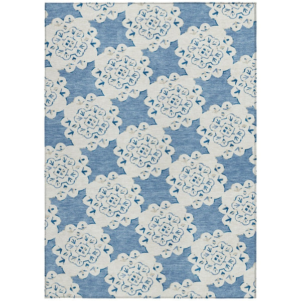 HomeRoots 8' X 10' Blue and Ivory Quatrefoil Area Rug – Washable, Durable, Stylish for Indoor & Outdoor Use! 661042