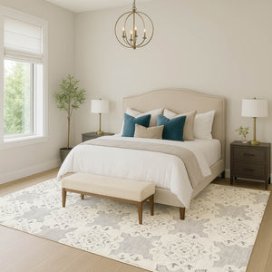 HomeRoots 8' X 10' Gray and Ivory Quatrefoil Area Rug - Stylish, Washable, Durable for Indoor and Outdoor Spaces 661054
