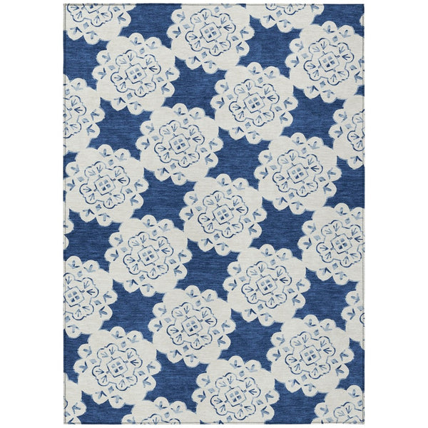 HomeRoots 9' X 12' Navy Blue & Ivory Quatrefoil Area Rug - Durable, Washable, Indoor/Outdoor Style for Any Space 661061