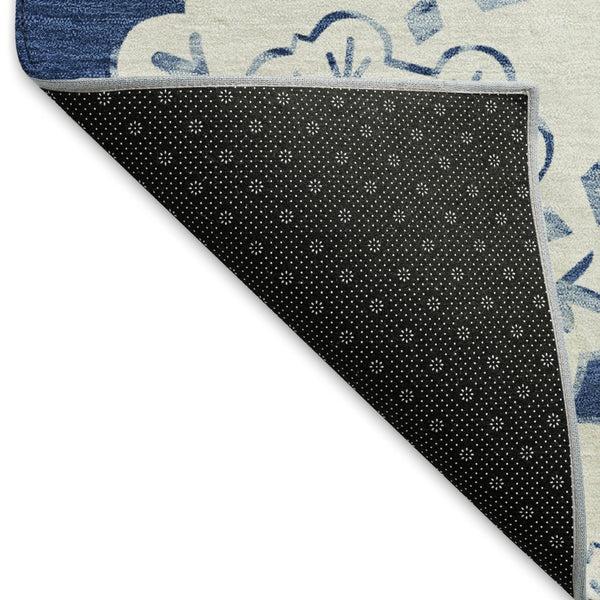 HomeRoots 9' X 12' Navy Blue & Ivory Quatrefoil Area Rug - Durable, Washable, Indoor/Outdoor Style for Any Space 661061