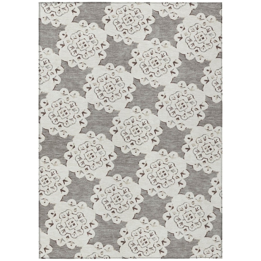 HomeRoots 8' X 10' Stylish Taupe and Ivory Quatrefoil Indoor/Outdoor Area Rug - Durable, Washable & Versatile! 661066