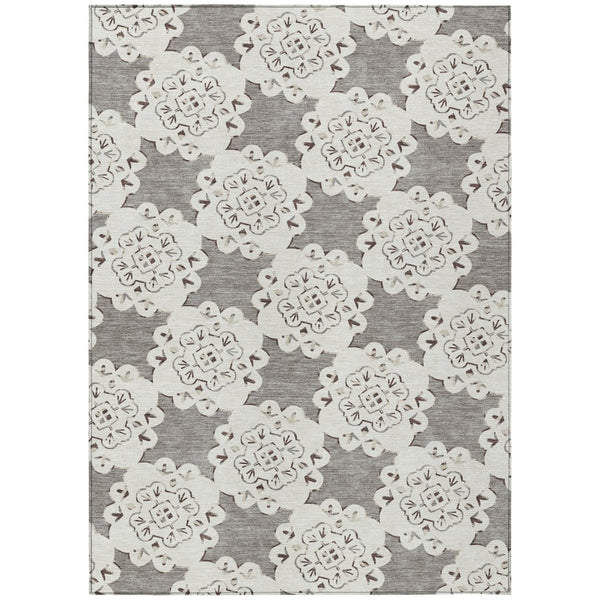 HomeRoots 9' X 12' Taupe And Ivory Quatrefoil Area Rug – Stylish, Durable, Washable for Indoor & Outdoor Spaces! 661067