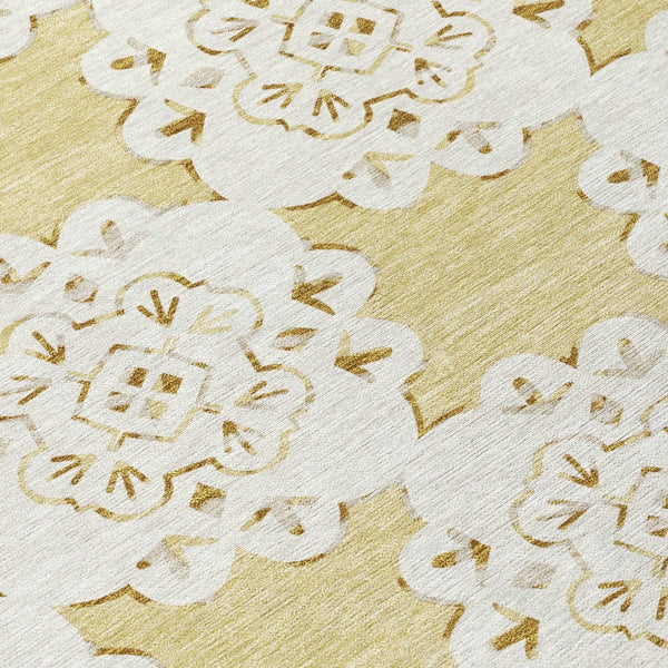 HomeRoots 9' X 12' Wheat Quatrefoil Area Rug - Durable, Washable Design for Indoor & Outdoor High-Traffic Spaces 661073
