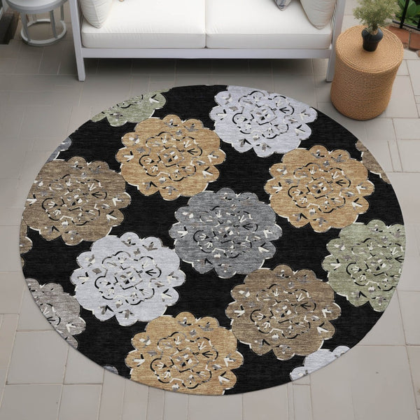 HomeRoots 8' Round Quatrefoil Area Rug - Stylish Black Ivory Khaki Design, Washable for Indoor & Outdoor Use 661077