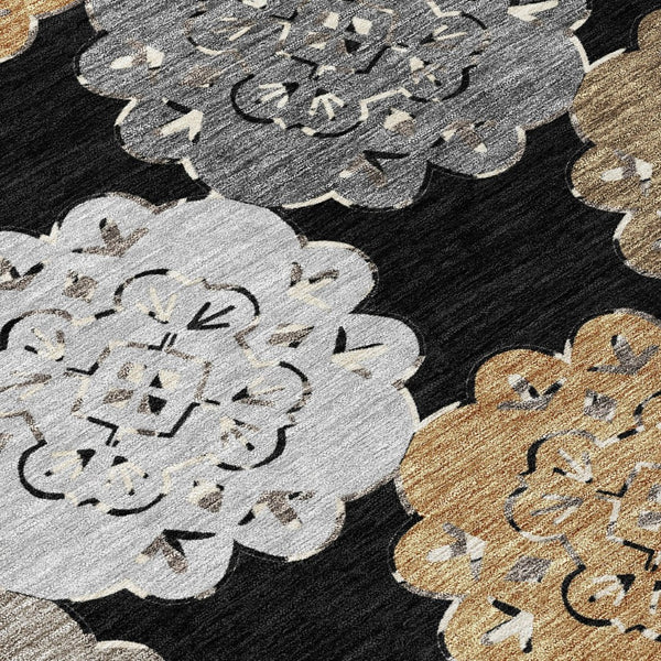 HomeRoots 8' Round Quatrefoil Area Rug - Stylish Black Ivory Khaki Design, Washable for Indoor & Outdoor Use 661077
