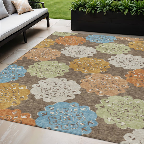 HomeRoots 5' X 8' Quatrefoil Washable Rug in Chocolate, Ivory & Copper – Durable Indoor/Outdoor Decor Essential 661082