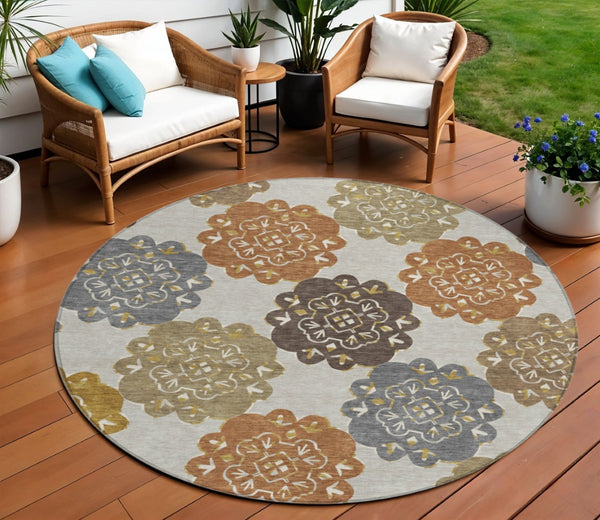 HomeRoots 8' Round Quatrefoil Area Rug in Taupe, Orange & Ivory - Washable, Durable for Indoor & Outdoor Use 661089