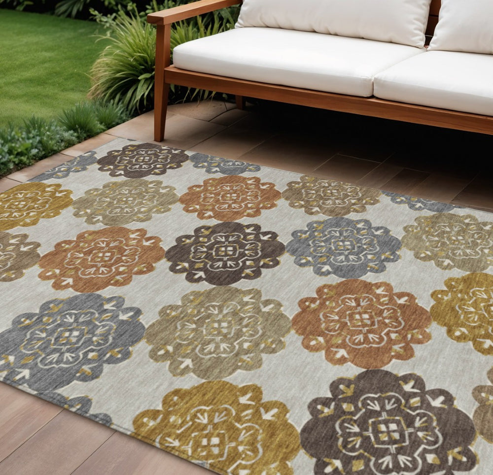 HomeRoots 9' X 12' Quatrefoil Washable Area Rug in Taupe, Orange & Ivory - Durable Indoor/Outdoor Style! 661091