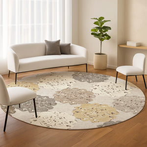 HomeRoots 8' Pearl Ivory Quatrefoil Round Rug - Stylish, Washable, Durable for Indoor & Outdoor Spaces 661101